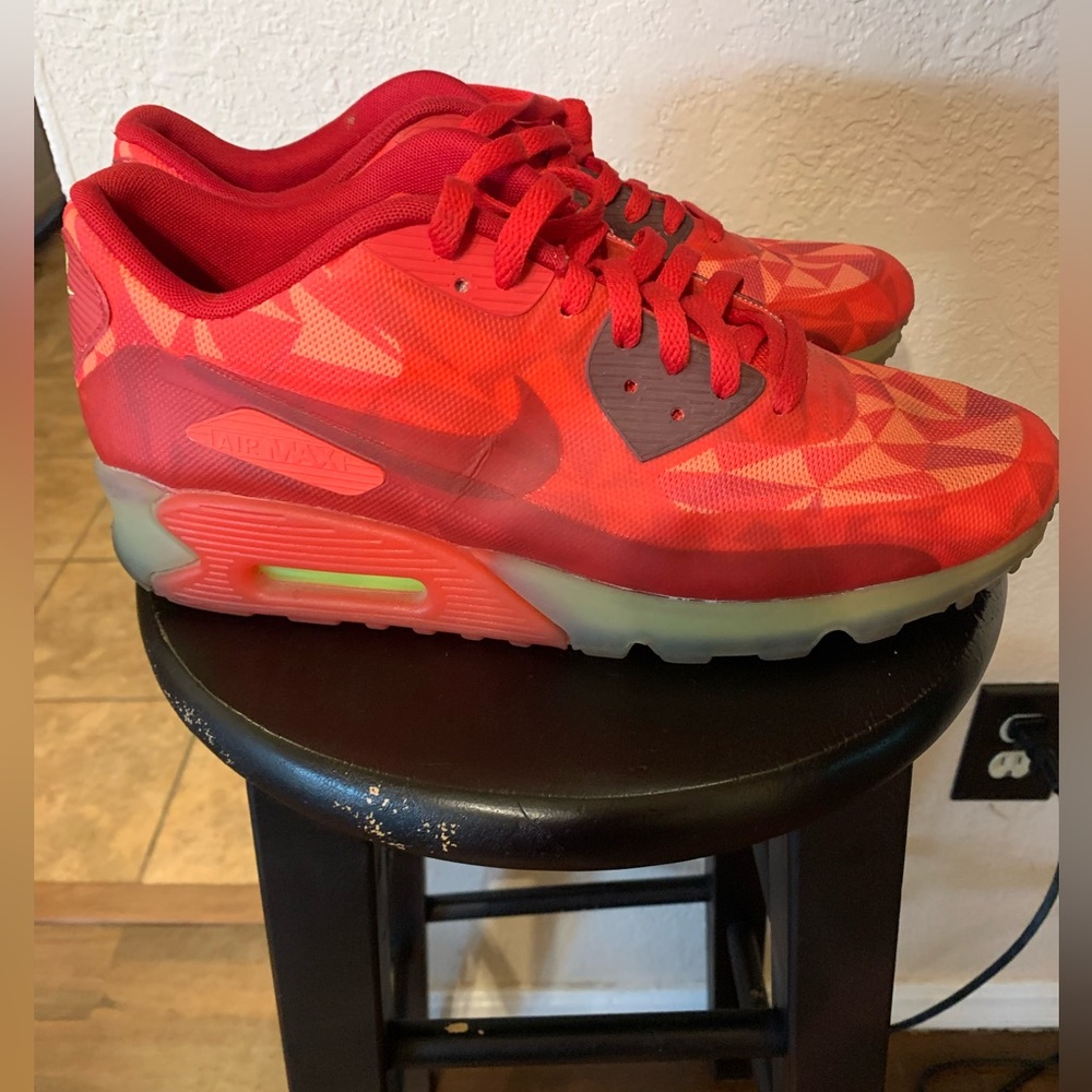 Nike Air Sneakers Size 10 Great condition